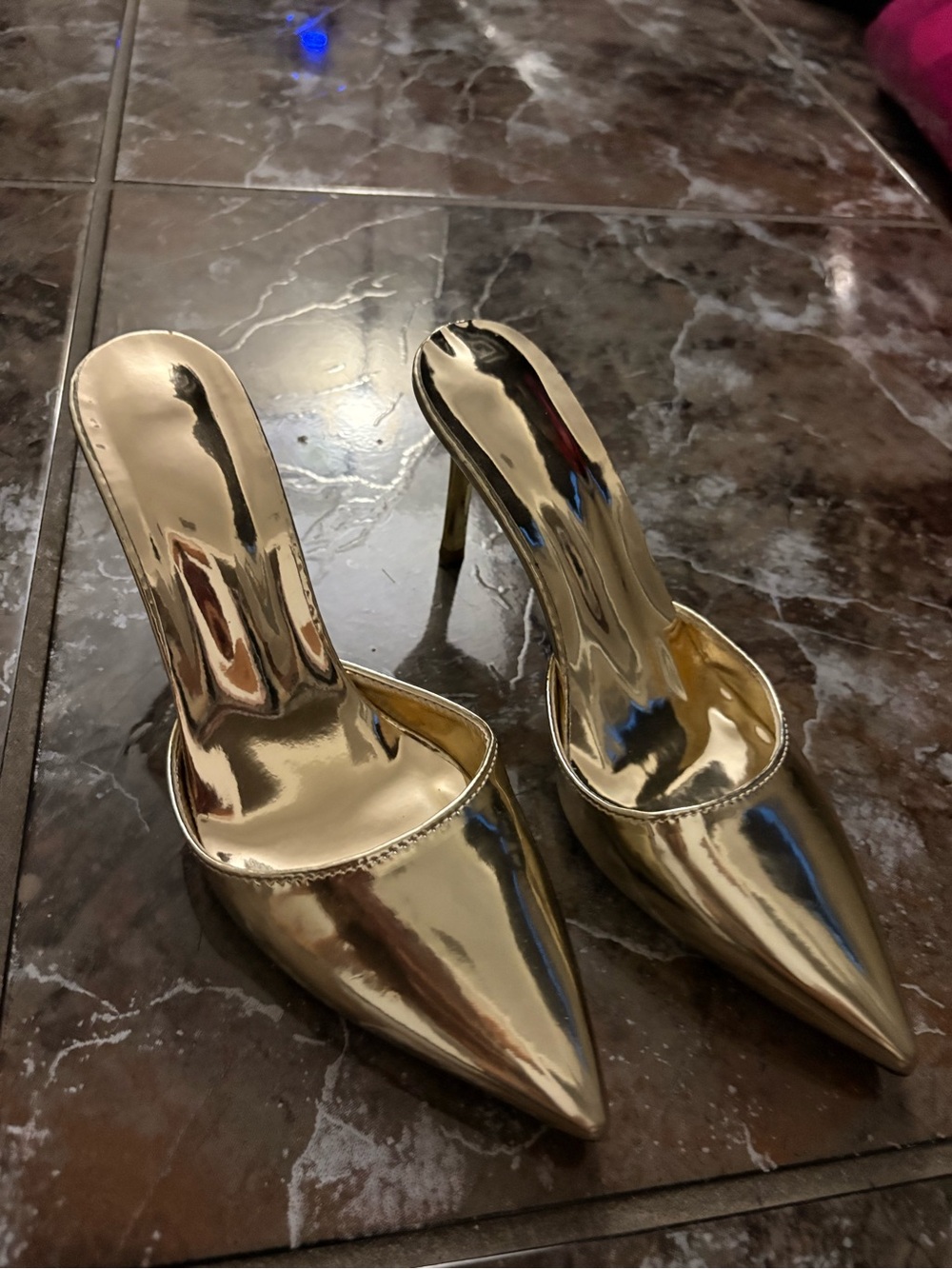 Vogue Metallic Gold Pointed Toe Stiletto Mule